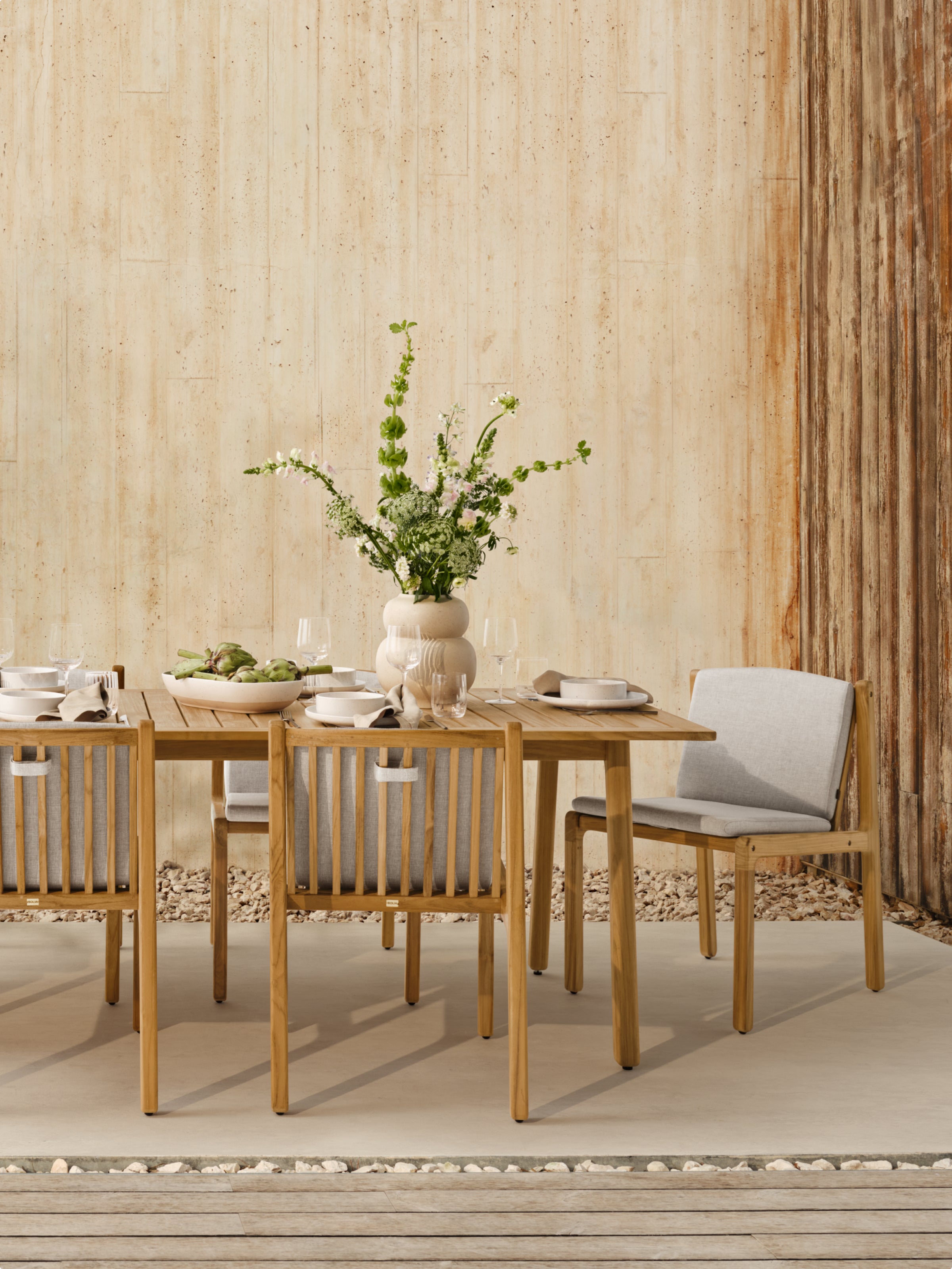 Double Wooden Lounge Base